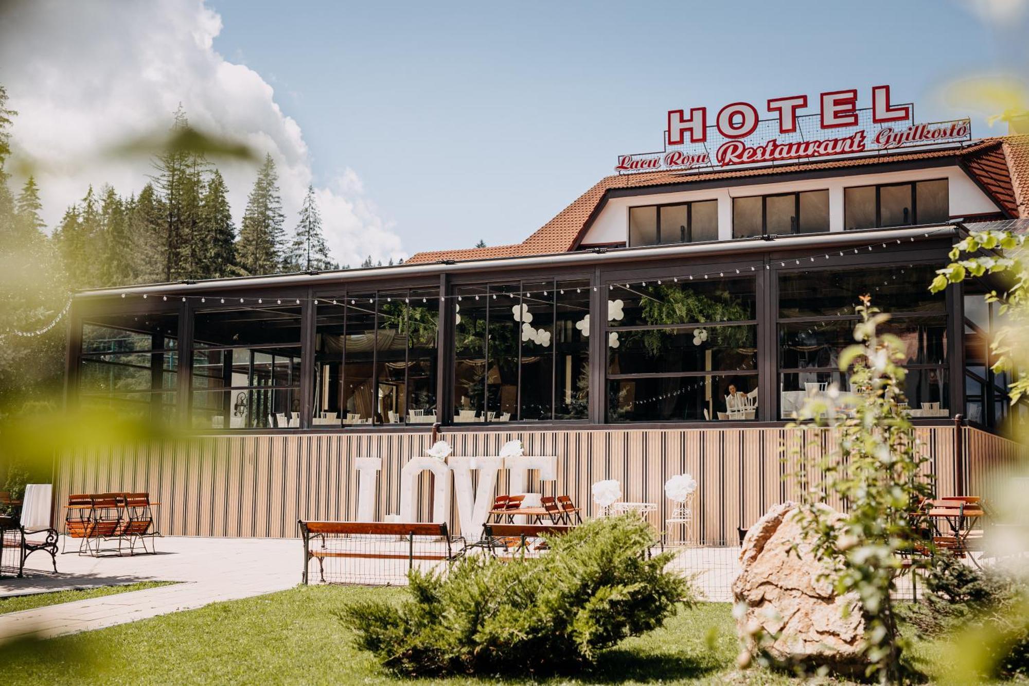 Hotel Lacul Roşu Exterior foto